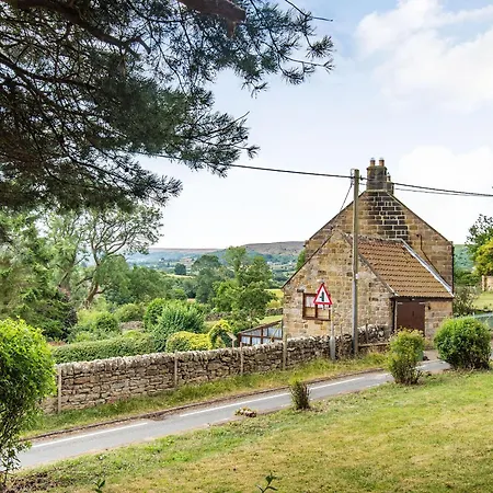 Holiday home Castle